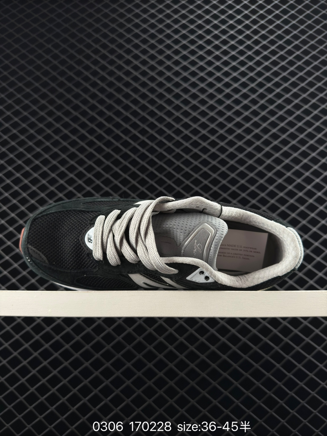 Loro Piana x New Balance 990 V6